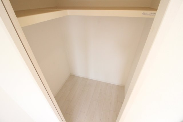 【収納】 | silus昭和町 | ウォークインクローゼット