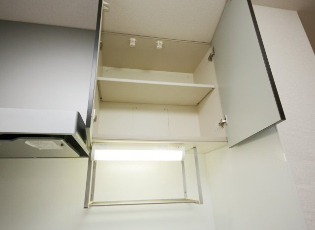 クラウン旭町の収納