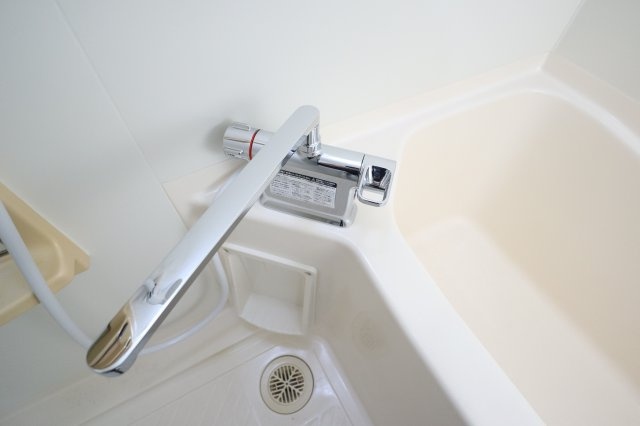 ジョイフル東生駒Ｂ棟の浴室