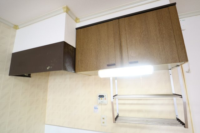 ジョイフル東生駒Ｂ棟の居間・リビング