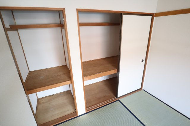 ジョイフル東生駒Ｂ棟の収納