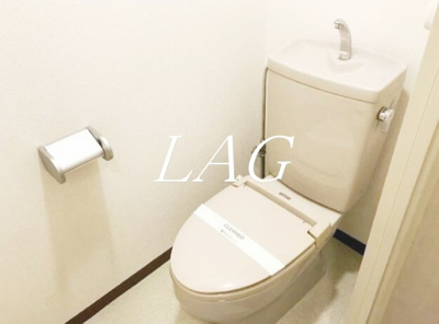 【トイレ】 | エストレーラ | トイレです。