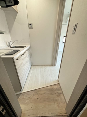 【玄関】 | シアターハウス赤羽 | 落ち着いた玄関です