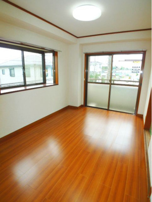 【洋室】 | ラフォーレ野火止 | 明るい洋室です