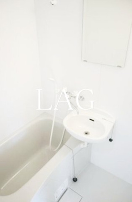 【浴室】 | メゾンＤＥ・ＣＲＡＮＥ | お風呂です。