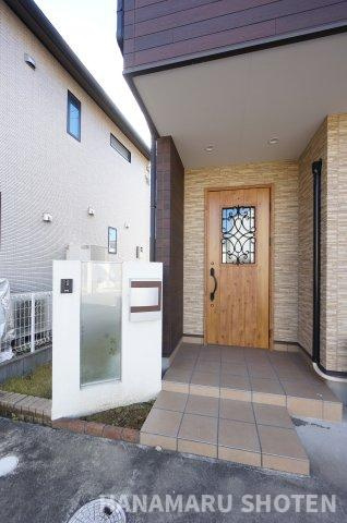 中古　市原市うるいど南のエントランス|＊当日ご案内可＊ご希望の物件まとめてご案内！弊社が掲載していない物件でもOK♪お気軽にご相談ください ♪お電話でのお問合わせがスムーズ♪