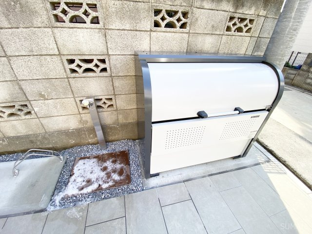 Regina大宮のその他共用部分|専用ゴミ置き場と外水栓です☆