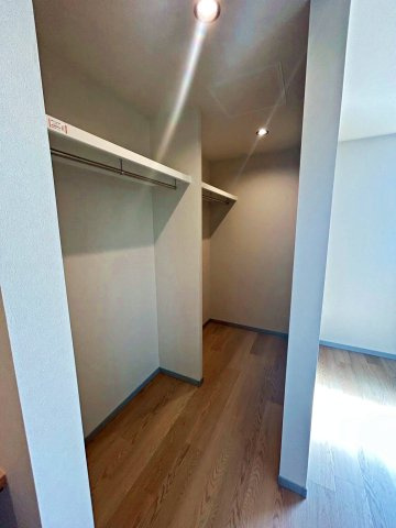 寝屋川市宝町の収納|たっぷり収の可能なウォークインクローゼットもございます！
