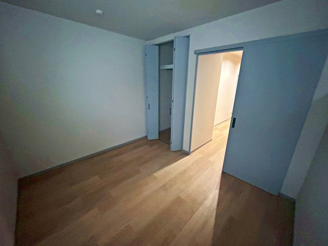 寝屋川市宝町の洋室