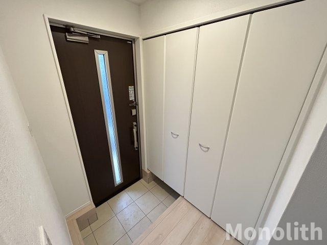 貝塚市澤戸建賃貸の玄関