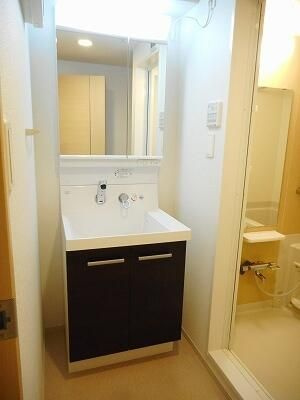 レジデンス小石川の洗面所