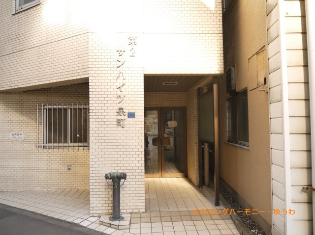 【エントランス】 | 第二サンハイツ泉町 | 清廉とされたエントランスになっています。