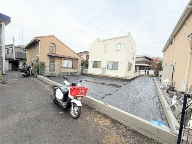 【仲介手数料３６０万円が無料！！】■成城学園駅１２分■３ＬＤＫ＋車庫２台可■間取り変更可能の画像