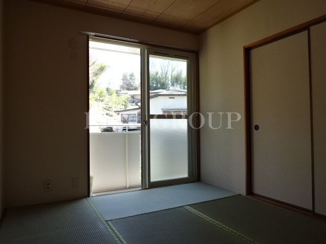 【寝室】 | エスポワール