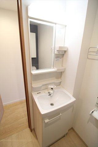 【洗面所】