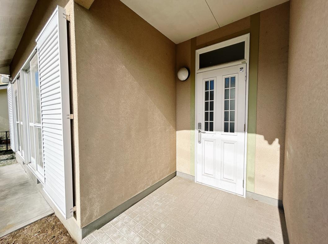 いわき市南台2丁目　中古戸建　の玄関