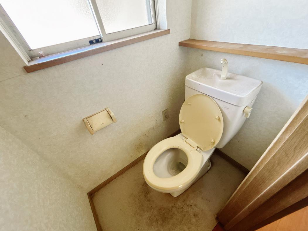 いわき市南台2丁目　中古戸建　のトイレ