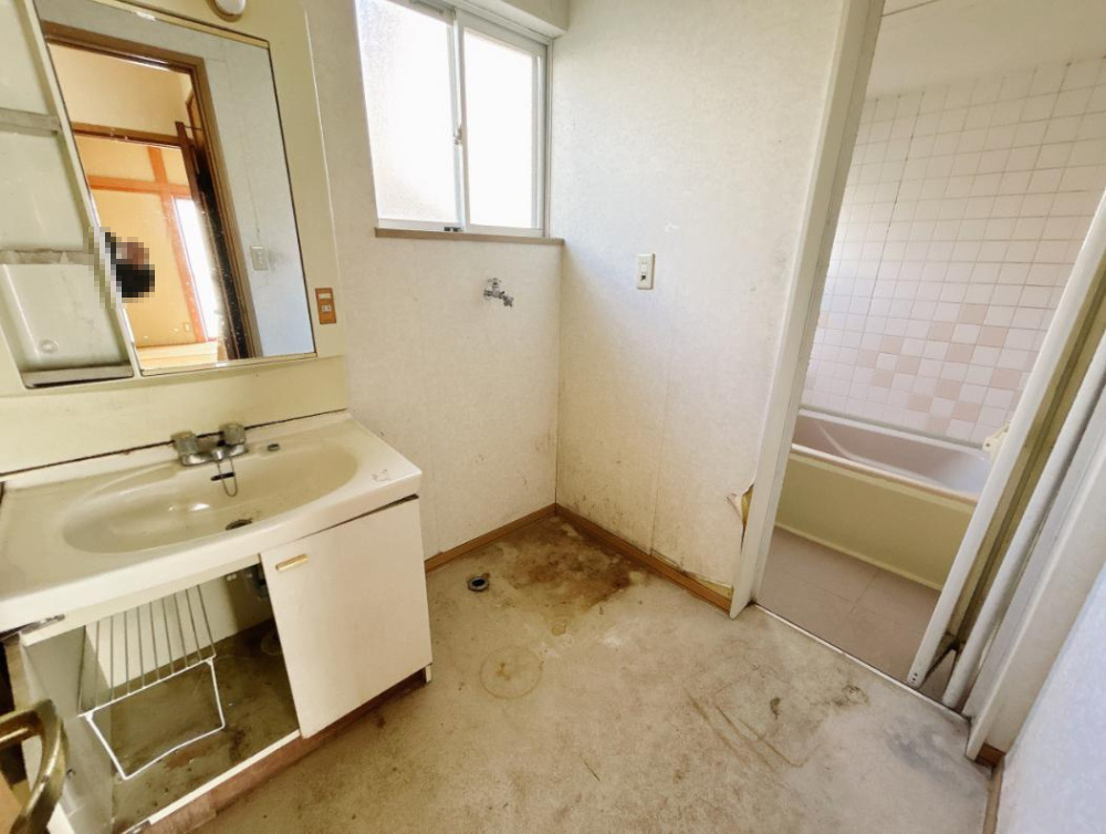 いわき市南台2丁目　中古戸建　の独立洗面台