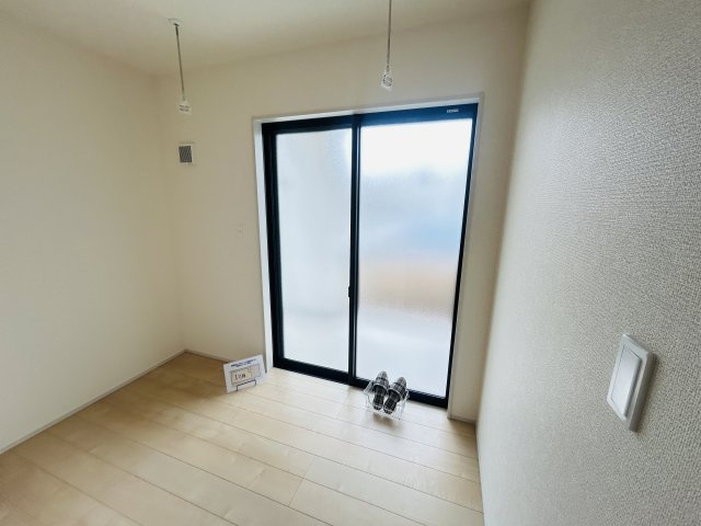 新築　桐生市相生町第27　Livele Garden.S　１号棟のその他|現地写真　洗濯家事をまとめて行えるランドリールーム付き♪