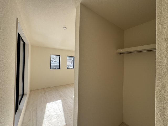 -三丁目不動産-寄居町保田原　新築戸建の洋室