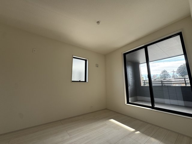 -三丁目不動産-寄居町保田原　新築戸建の洋室