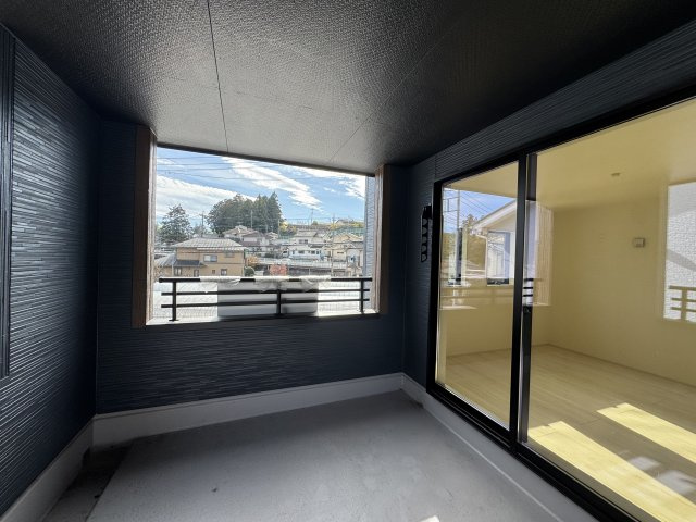 -三丁目不動産-寄居町保田原　新築戸建のバルコニー