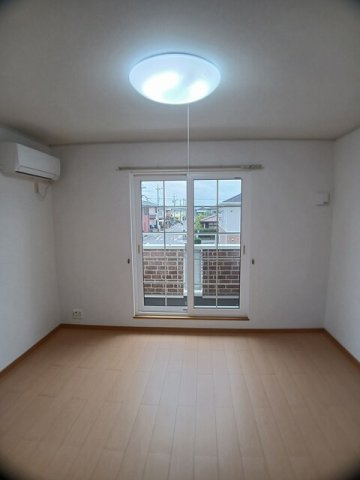 セントラル道本Ｂの居間・リビング