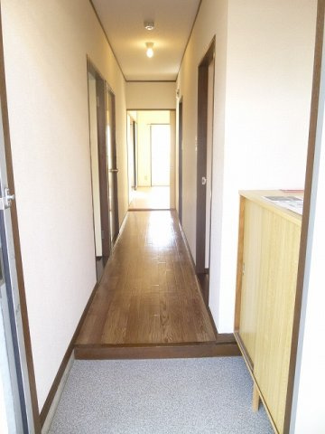 グリーンヒルズ１３０の玄関