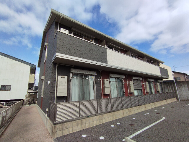 スカイハウス（羽根町）の外観