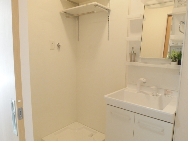 スカイハウス（羽根町）の洗面所