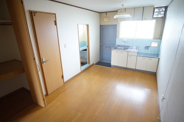 セレーノ・デ生駒の居間・リビング