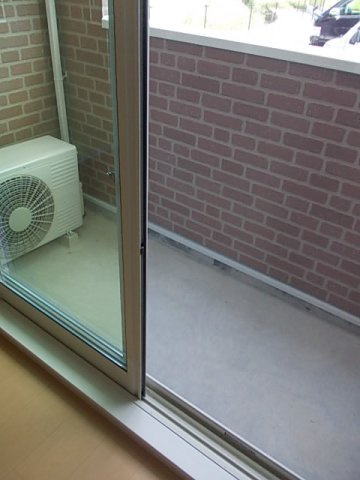 【バルコニー】