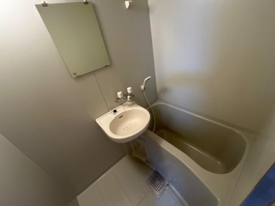 【浴室】 | グリーンコート野里 | バス