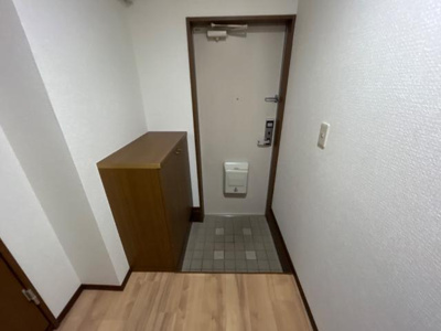 【玄関】 | グリーンハイツ大塩 | 玄関