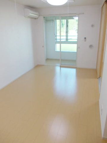 インプレス・Ｙの居間・リビング