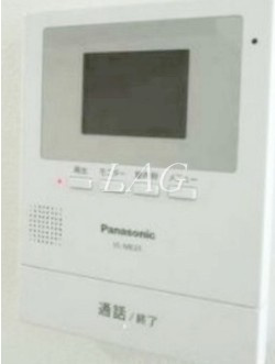 【セキュリティ】 | リブ・グランデ | モニター付きインターホンになります。