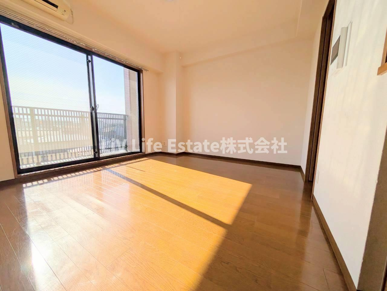 ＧＡＲＤＥＮ　ＳＱＵＡＲＥの居間・リビング