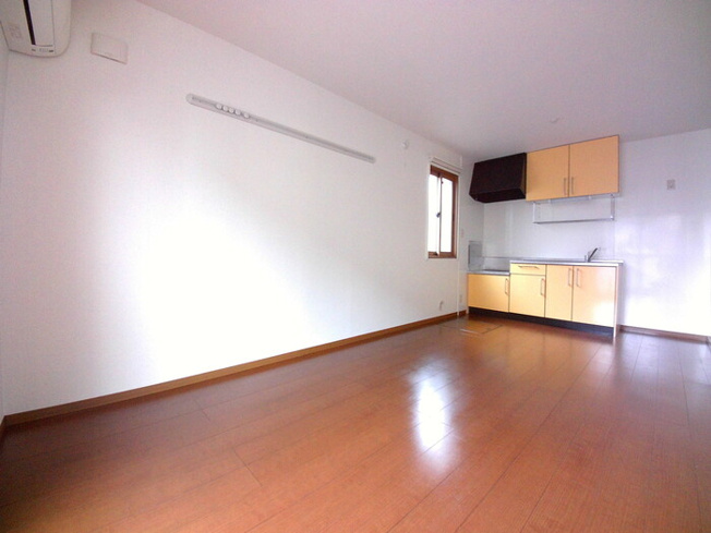 【居間・リビング】 | ローズコートサカエ | リビング