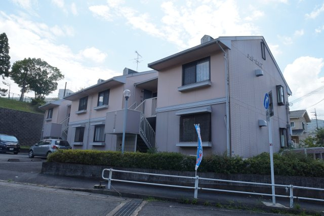 チェリーヒルズの外観