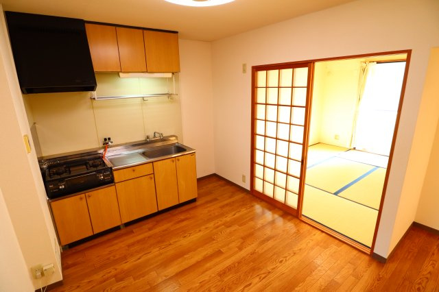 チェリーヒルズの居間・リビング