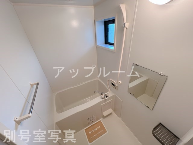 セントラルコート関田の浴室