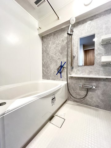 オリーブハイツ姫島の浴室