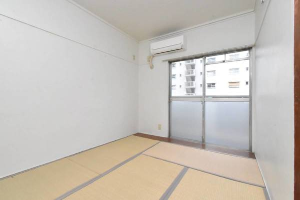 ビレッジハウス検見川6号棟の居間・リビング|ビレッジハウスの同一物件・同一タイプの間取りの写真です