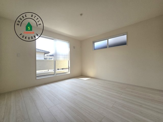 福岡市城南区七隈3丁目第1-3棟（2号棟）の寝室|主寝室には収納力に優れたクローゼットがありますので、お部屋もすっきり片付きます。