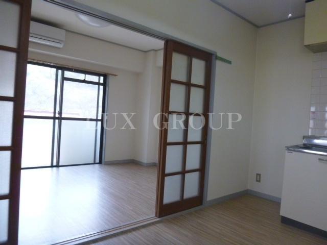 【居間・リビング】 | 英光