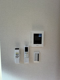 【セキュリティ】 | LINKS YOKOHAMA SASABORI | 来訪者の確認のできるモニタ付インターホン