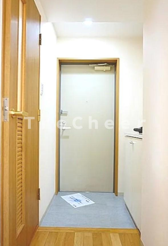 ディアナヒルの玄関