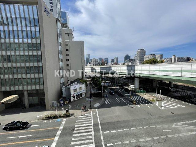 フェスタ天神の駐車場|車をお持ちの方に嬉しい駐車場付きの物件です