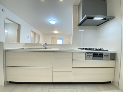 【キッチン】 | うるま市江洲（全10棟） | ※同仕様写真です