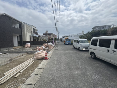 【前面道路含む現地写真】 | うるま市江洲（全10棟） | ※南西側公道5.9m♪
